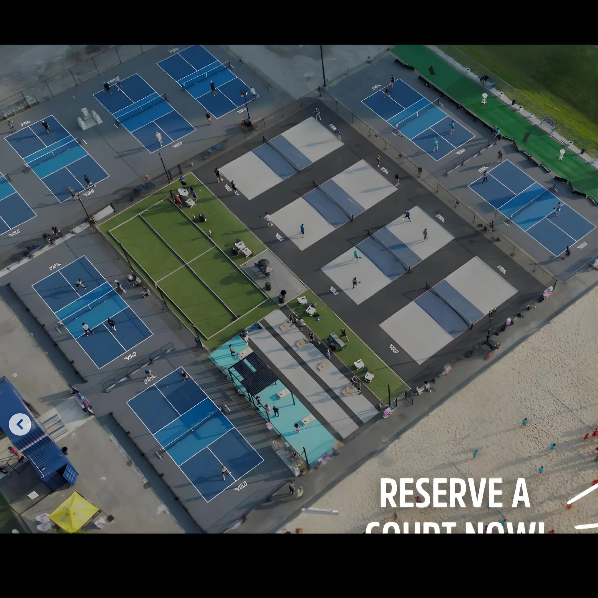 Outdoor pickleball complex with fresh Acrytech surfacing
